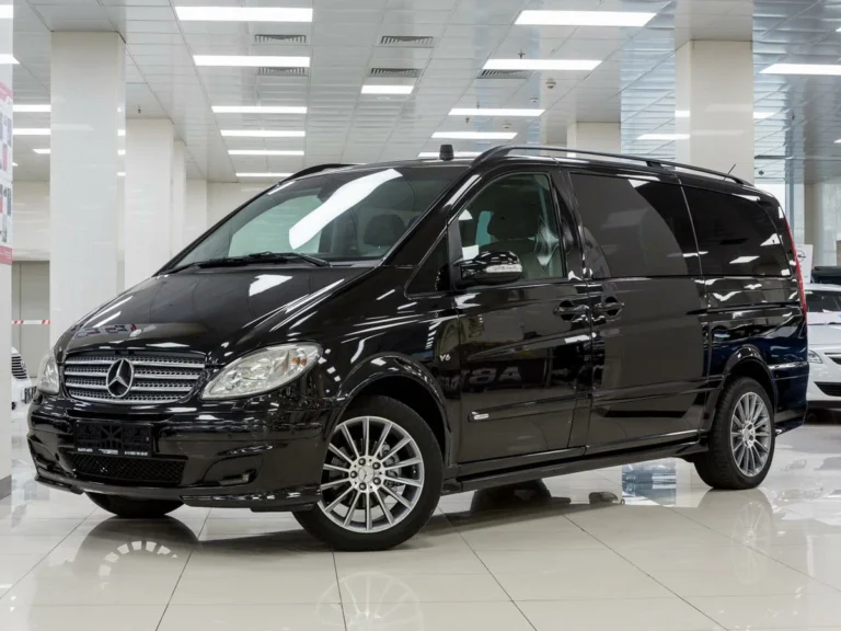 إيجار مرسيدس فيانو